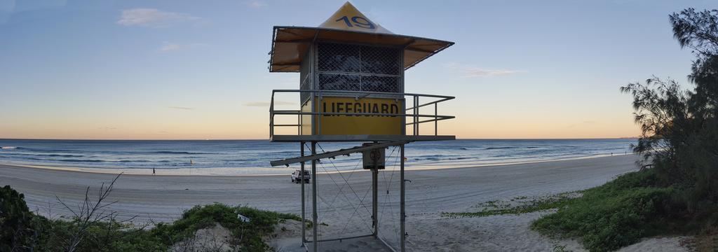 Burleigh Break Motel Gold Coast Bagian luar foto